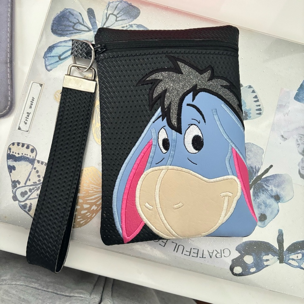 Disney Embroidered Eeyore Pouch Clutch Wallet Wristlet